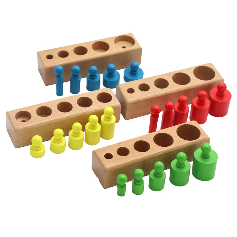 Set of 4 Montessori Cylinder Block: Wooden Game with Stackable Cylinders of Different Sizes and Colors to Stimulate the Child's Early Learning, 18-24 Months